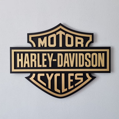 Harley Davidson logo - goudkleurig en zwart wandpaneel - 53cm breed, 40cm hoog