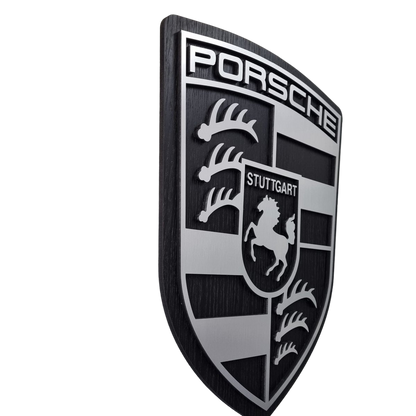 Porsche logo - eiken,  aluminium en zwartkleurig wandpaneel - 54 cm hoog, 50cm hoog